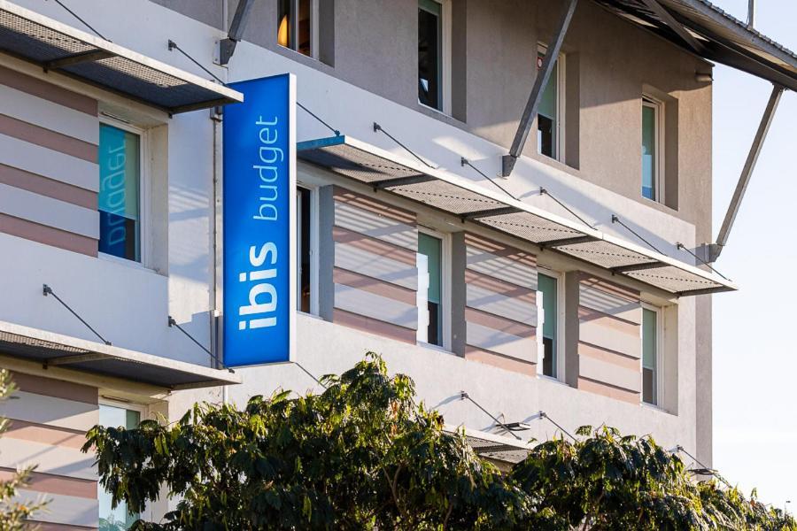Ibis Budget Carcassonne Aeroport - A61 Екстериор снимка