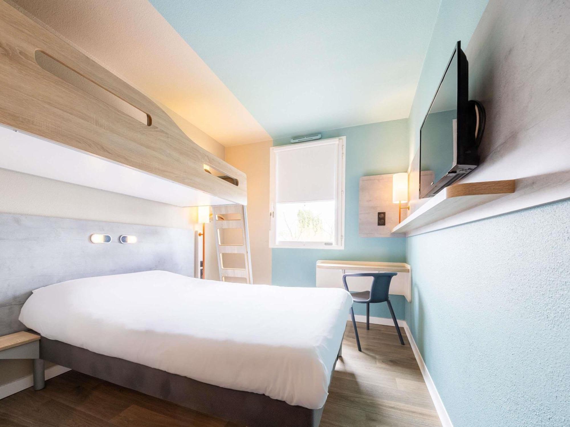 Ibis Budget Carcassonne Aeroport - A61 Екстериор снимка