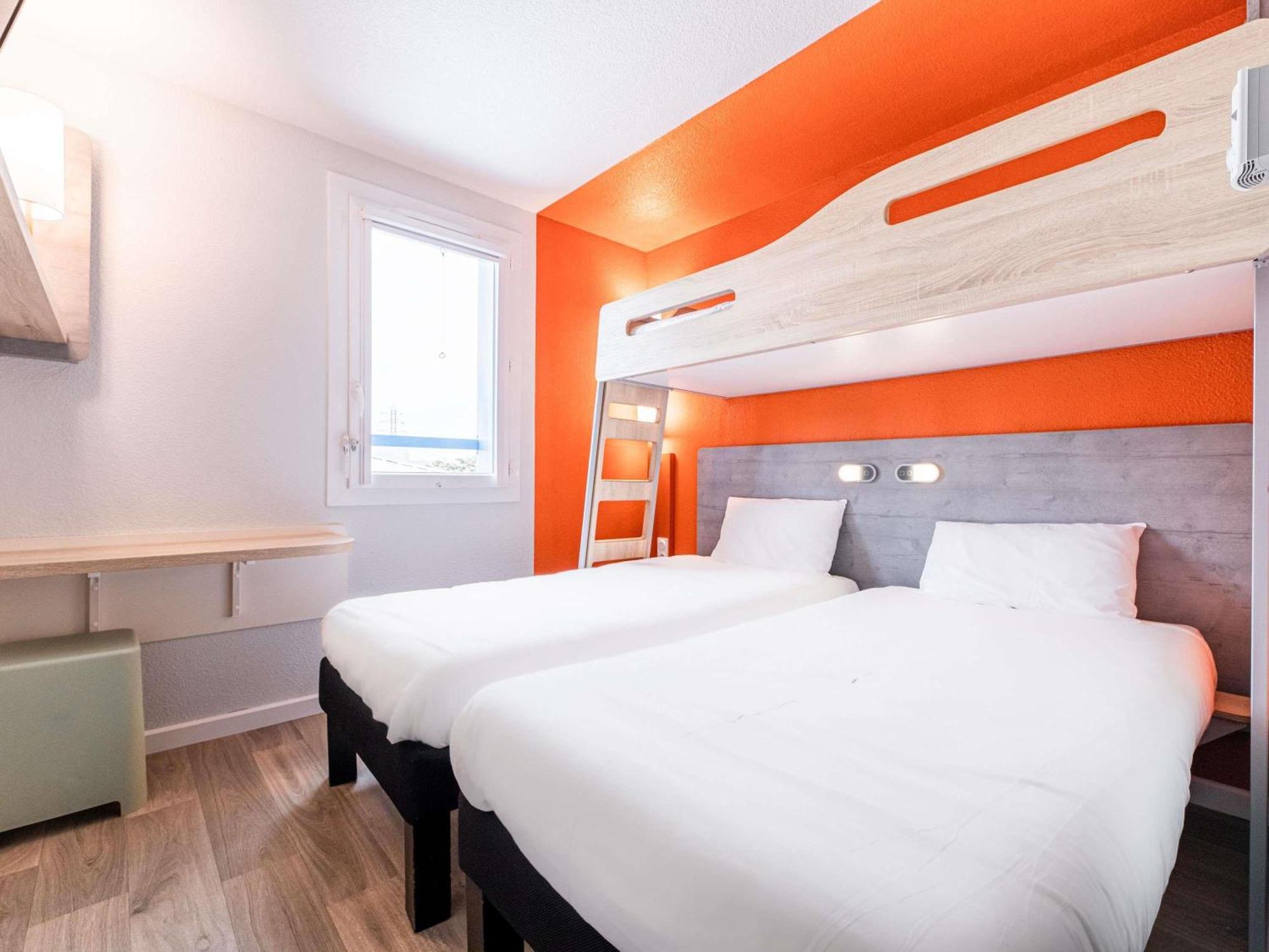 Ibis Budget Carcassonne Aeroport - A61 Екстериор снимка