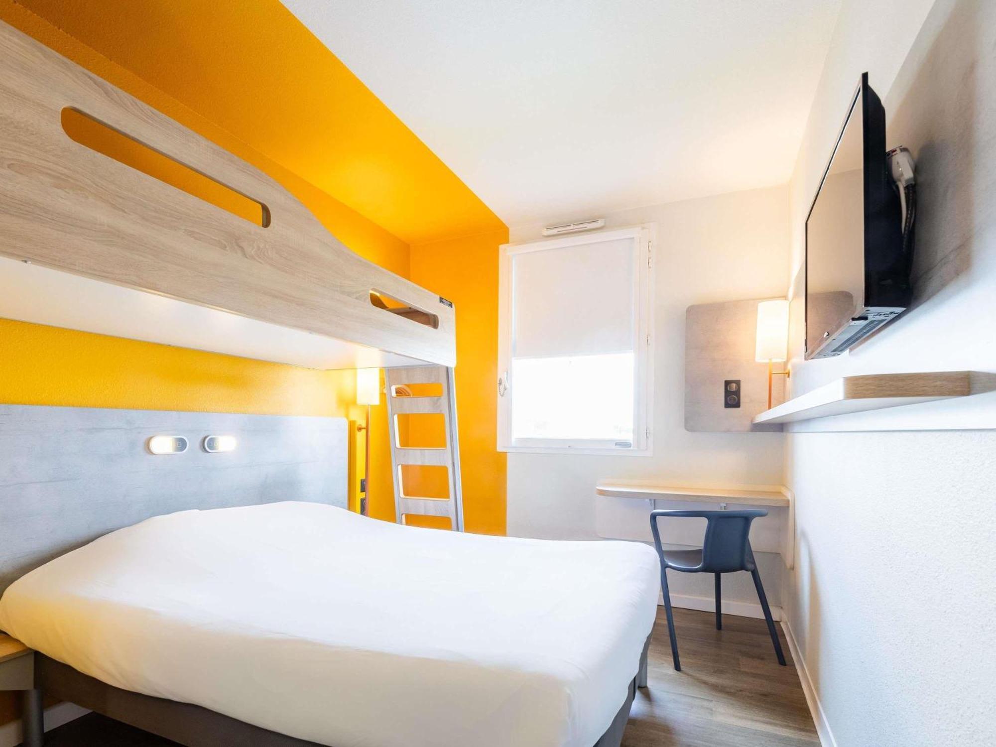 Ibis Budget Carcassonne Aeroport - A61 Екстериор снимка